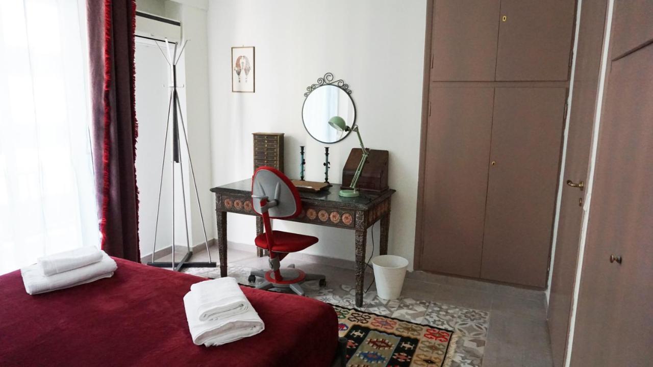 A Few Steps Away From Syntagma And Plaka By Athenian Homes *
